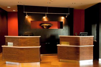 Courtyard by Marriott Atlanta Budorf Mall