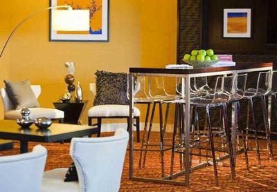 Delta Woodbridge Hotel