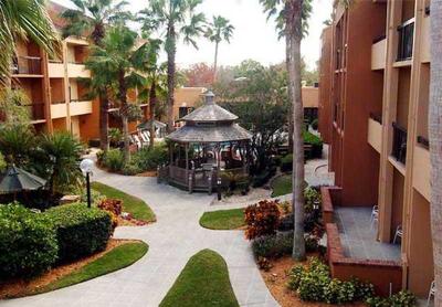Courtyard Melbourne West