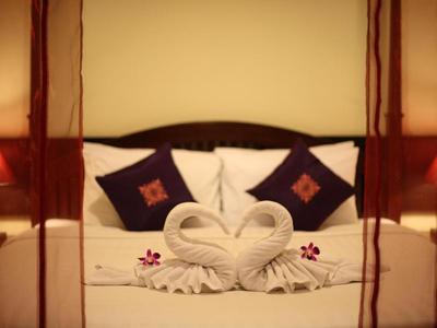 Na Thapae Hotel