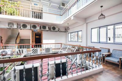 Na Banglampoo Hotel