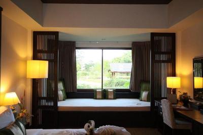 Mae Jo Golf Resort And Spa