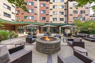 Courtyard Boston Waltham