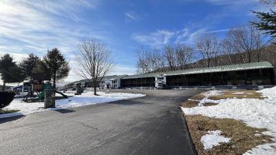 Travelodge By Wyndham Lincoln Near White Mountain