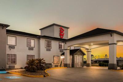 Red Roof Inn & Suites Lake Charles