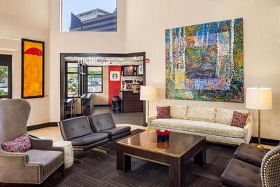 Hotel 43