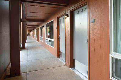 Waypoint Hotel