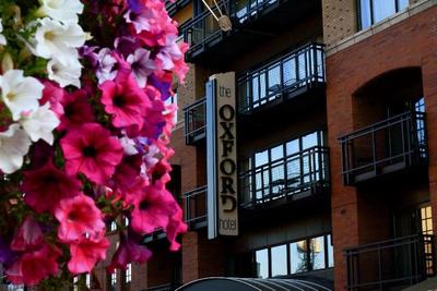 The Oxford Hotel Bend
