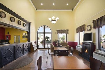 Staywell Suites Baton Rouge/I-12