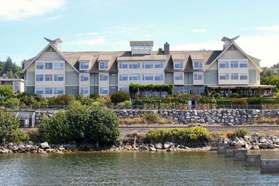 Chrysalis Inn & Spa Bellingham Curio Collection