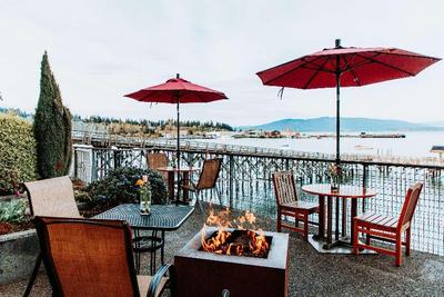 Chrysalis Inn & Spa Bellingham Curio Collection