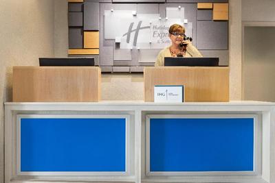 Holiday Inn Express & Suites Anniston/Oxford