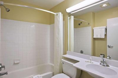 Microtel Inn & Suites By Wyndham Baton Rouge