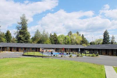 Cascade Lodge