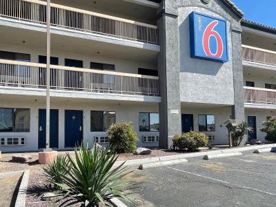 Motel 6 Barstow Lenwood