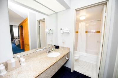 Grand Country Inn