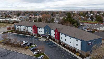 Candlewood Suites Boise Towne Square