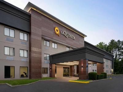 La Quinta Inn by Wyndham Birmingham - Inverness