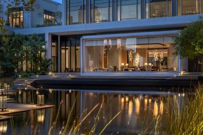 Four Seasons Hotel Bangkok at Chao Praya River