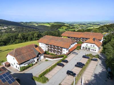 Roomingtons City Waldkirchen