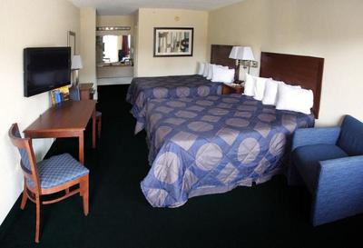Castle Rock Resort and Water Park