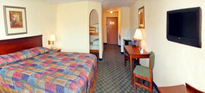 Castle Rock Resort and Water Park