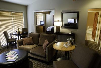 Pine Ridge Inn