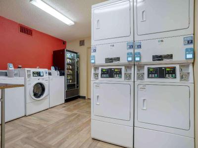 Extended Stay America - Birmingham - Wildwood
