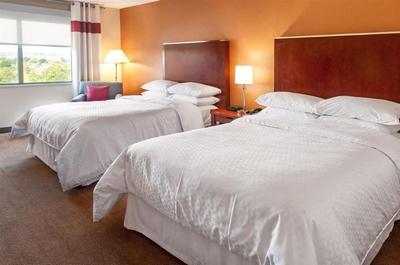 Four Points by Sheraton Boston Logan Airport