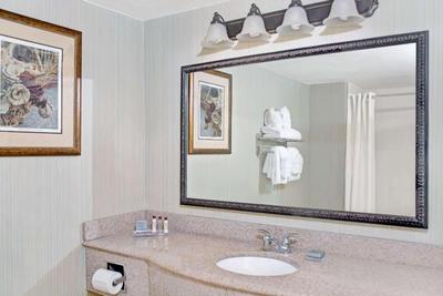 Wingate By Wyndham Charleston University Boulevar