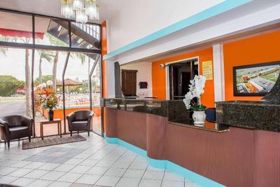 Howard Johnson by Wyndham Clearwater/Dunedin