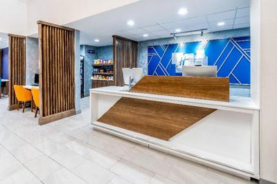 Holiday Inn Express & Suites Cheyenne,an IHG hotel