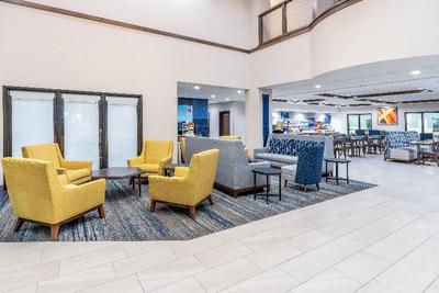 Holiday Inn Express & Suites Cheyenne,an IHG hotel