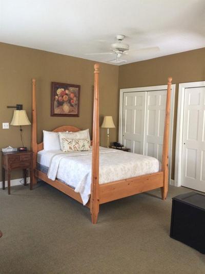 Barksdale House Inn