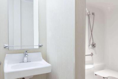 Microtel Inn & Suites By Wyndham Uncasville