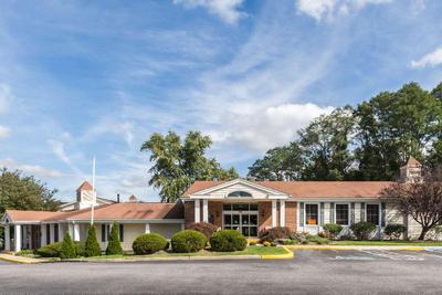 Quality Inn & Suites West Chester