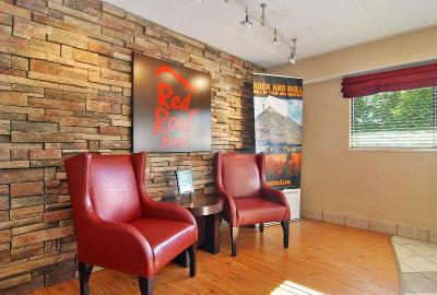 Red Roof Inn Cleveland - Westlake