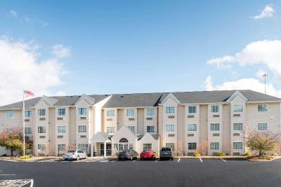 Microtel Inn & Suites By Wyndham North Canton