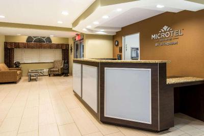 Microtel Inn & Suites By Wyndham North Canton