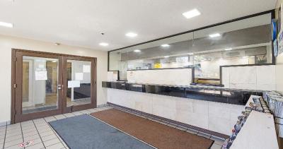 Budget Inn & Suites Stockton