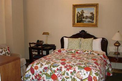 Ansonborough Inn