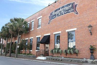 Ansonborough Inn