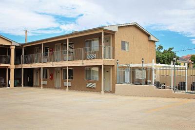 Bowen Motel
