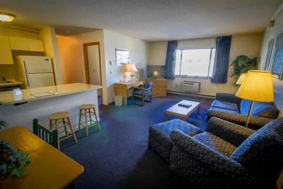 Groton Inn & Suites