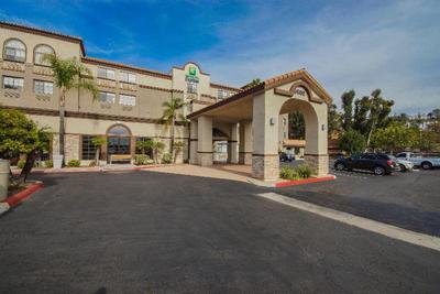 Holiday Inn Express & Suites Asheville Downtown