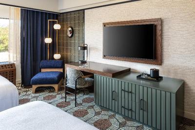 Holiday Inn Charlotte University