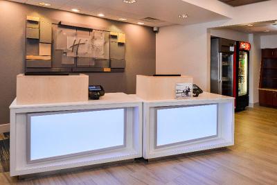 Holiday Inn Express Hotel & Suites Urbana - Champa