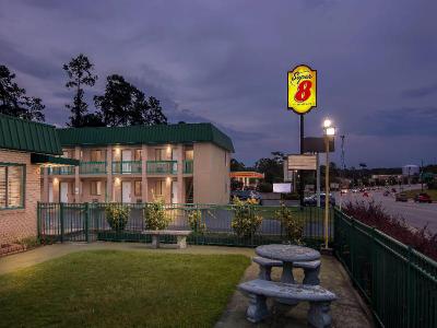 Super 8 by Wyndham Columbia/Ft. Jackson SC