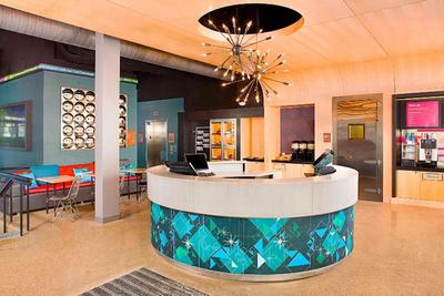 Aloft Beachwood
