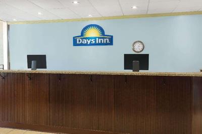 Days Inn by Wyndham Mount Pleasant